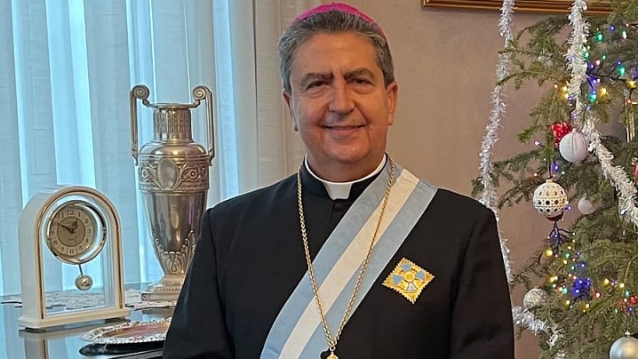 Mons. Miguel Maury Buendía, Nunțiul Apostolic în România și Republica Moldova, decorat de Președintele României