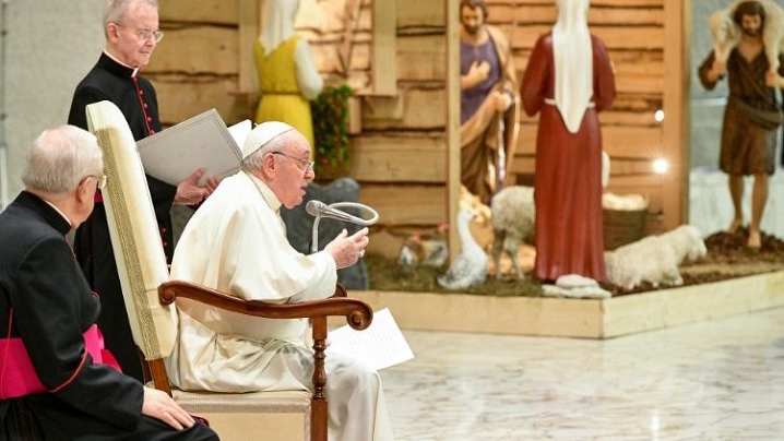 „Dumnezeu se naște acolo unde iubirea devine concretă”: Papa, angajaților din Vatican