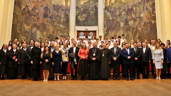 FOTO/VIDEO: 80 de ani de la inaugurarea Liceului Greco-Catolic „Inochentie Micu”