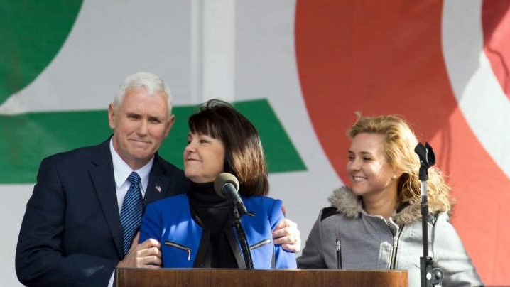 Emoționantă declarație de iubire a lui Karen Pence, a Doua Doamnă a Americii, pentru soțul său