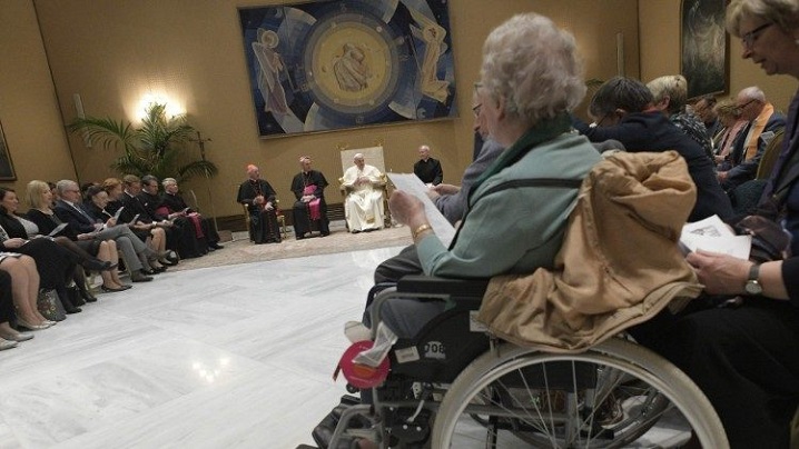 Papa Francisc: Incluziunea persoanelor cu dizabilități să nu rămână un slogan