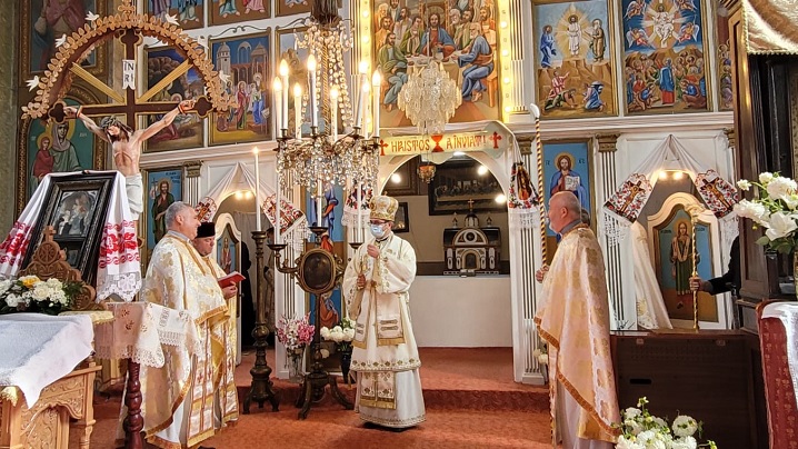 Foto: Sfințirea bisericii greco-catolice din Parohia Aiton