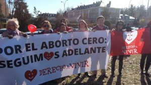 Spania: Guvernul reinstituie protecția legală a copilului nenăscut