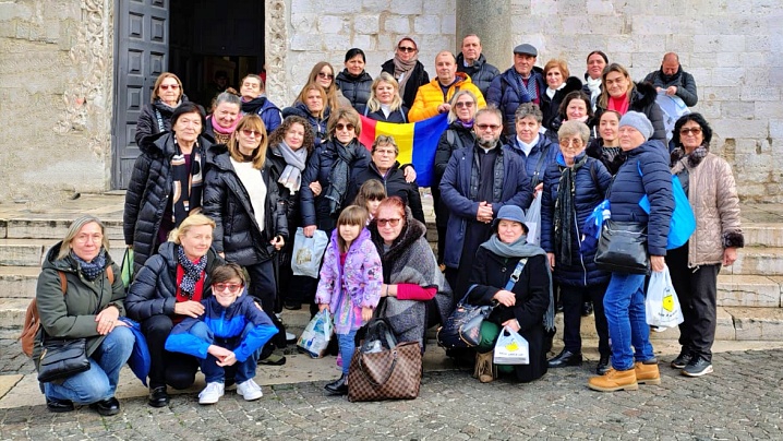 FOTO: Comunitatea greco-catolică română din Cesano în pelerinaj la Bari