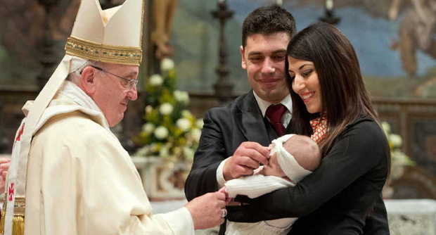 Papa Francisc: ”Prin Botez am devenit discipoli şi misionari într-o comunitate”