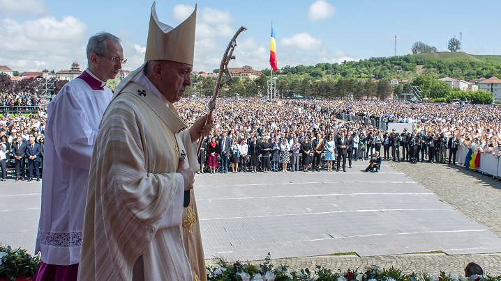 Simpozion Internațional online: „Să mergem împreună”: universalitate și incluziune. Doi ani de la Vizita Papei Francisc la Blaj (2019-2021)