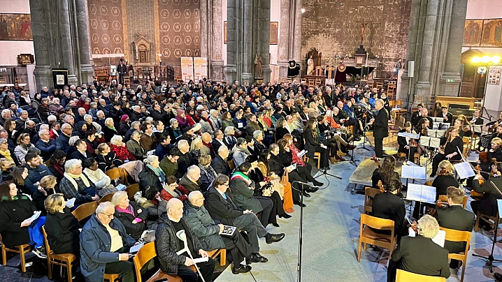 FOTO: Centenar Puccini în comunitatea greco-catolica romana din Bruxelles