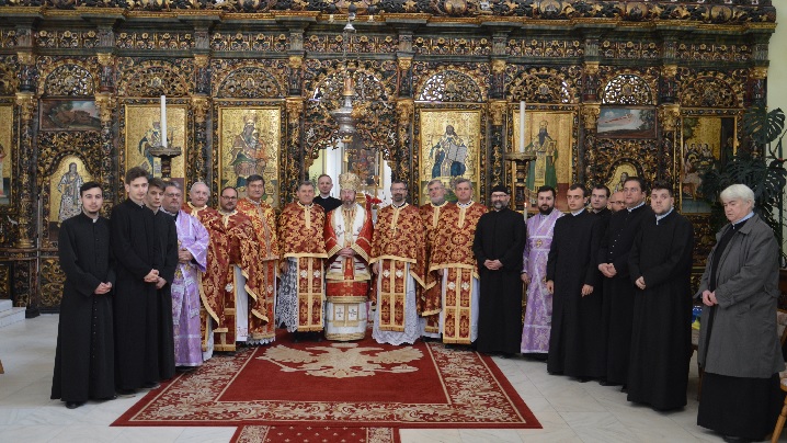 FOTO: Hramul Seminarului Teologic „Bunavestire” din Blaj