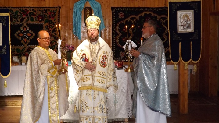 FOTO: tradiţionalul pelerinaj la Sanctuarul Arhiepiscopal Major de la Cărbunari