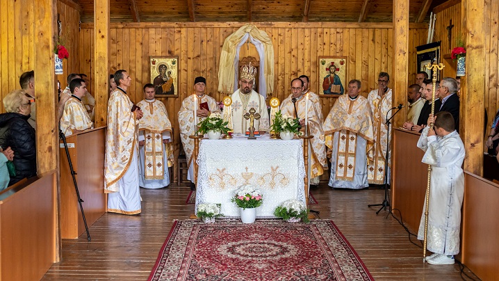 Pelerinajul de primăvară Sanctuarul Arhiepiscopal Major al Fecioarei Săracilor din Cărbunari (Blaj)