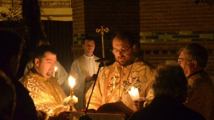 FOTO: Momente de la Canonul Învierii de la Catedrala „Sfântul Vasile cel Mare"