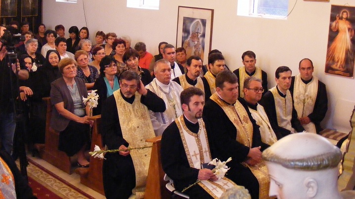 FOTO: Întâlnirea preoților din protopopiatele Blaj și Târnăveni la Cetatea de Baltă