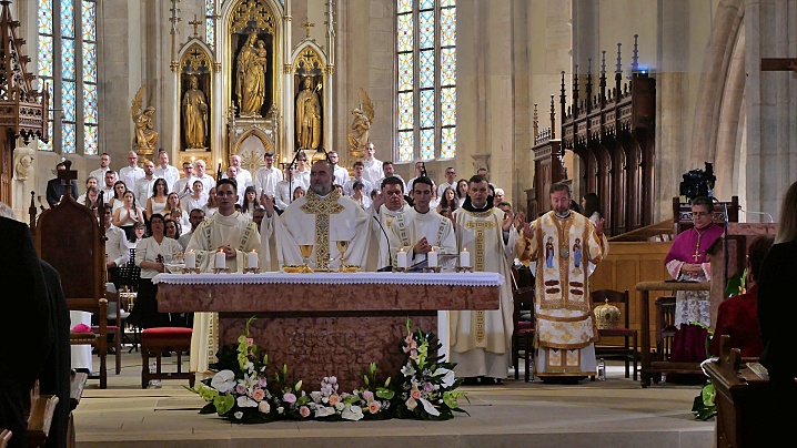 Sfințirea Bisericii „Sfântul Mihail” din Cluj-Napoca