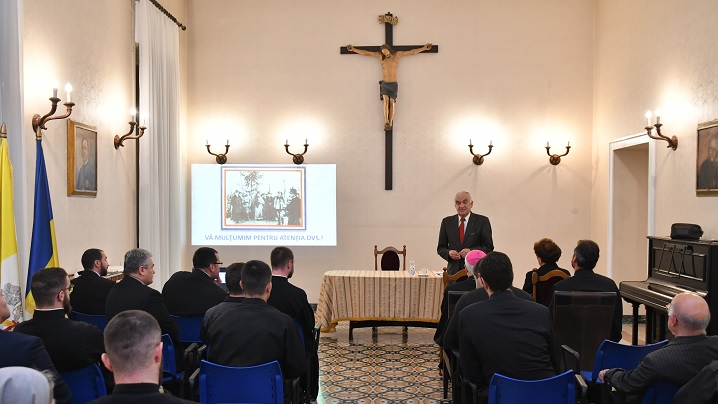 Conferință despre Unirea de la 1 decembrie 1918 la Colegiul Pontifical Pio Romeno