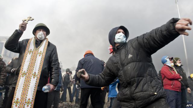 Ce se poate întâmpla dacă războiul civil din Ucraina devine unul religios