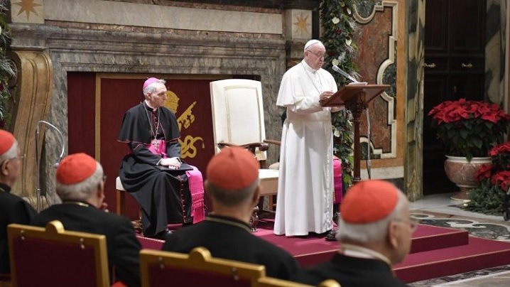 Vestirea Evangheliei în lumea secularizată: discursul Papei adresat Curiei romane