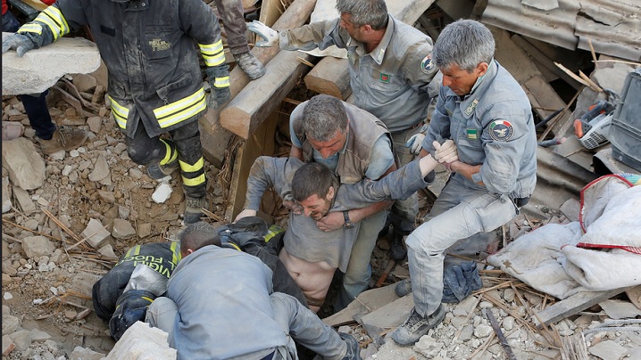 Zi de doliu pentru victimele cutremurului din Amatrice