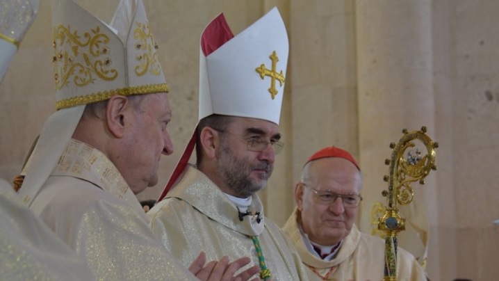 Consacrarea noului arhiepiscop romano-catolic de Alba Iulia