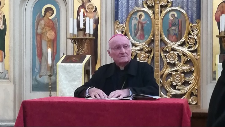 Foto: Conferința episcopului Paolo de Nicolò la Colegiul Pio Romeno