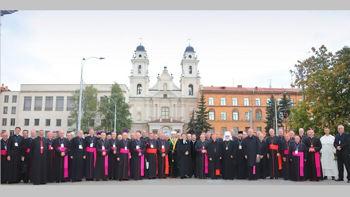 Episcopii catolici europeni: «Europa, nu-ți fie teamă să fii tu însăți!»
