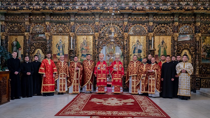 FOTO: Hrană sufletească pentru seminariștii blăjeni