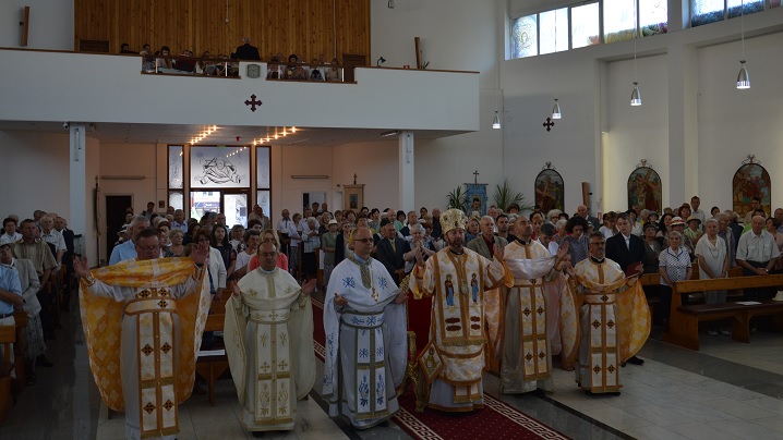 FOTO: Sărbătoarea hramului parohiei „Sfântul Petru” din Brașov