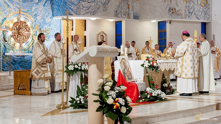 Album Foto: Sfânta Liturghie bizantină celebrată la Iași cu ocazia CER