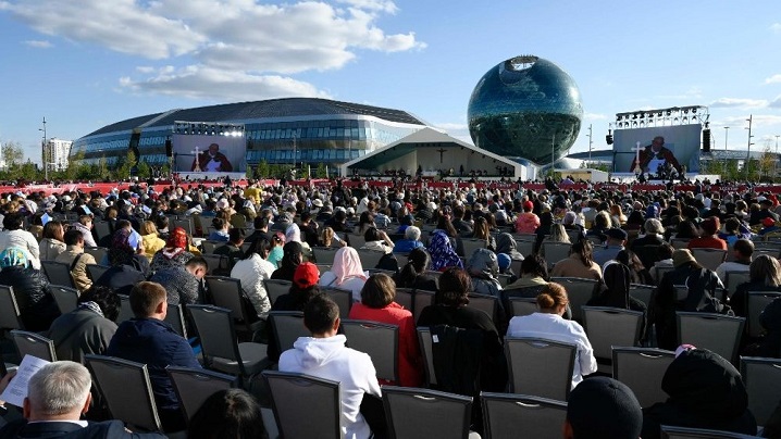 Papa Francisc în Kazahstan. Omilia Sfintei Liturghii la Înălțarea Sfintei Cruci