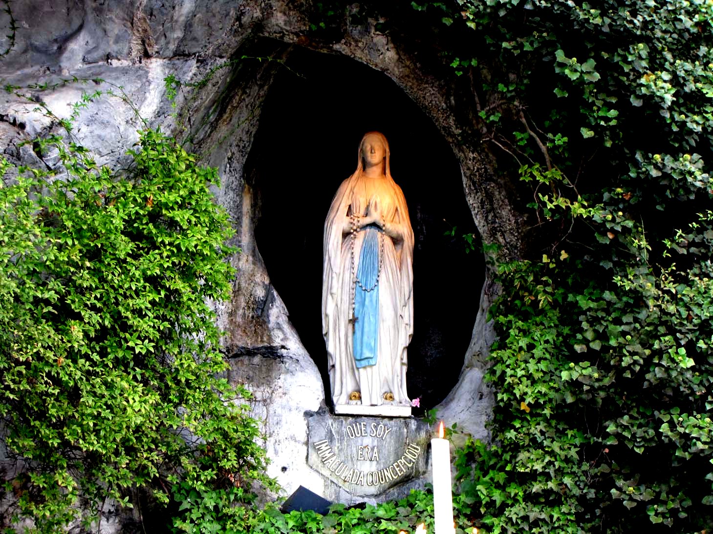 Pelerinajul Misiunii Greco-Catolice Române din Paris la Lourdes 