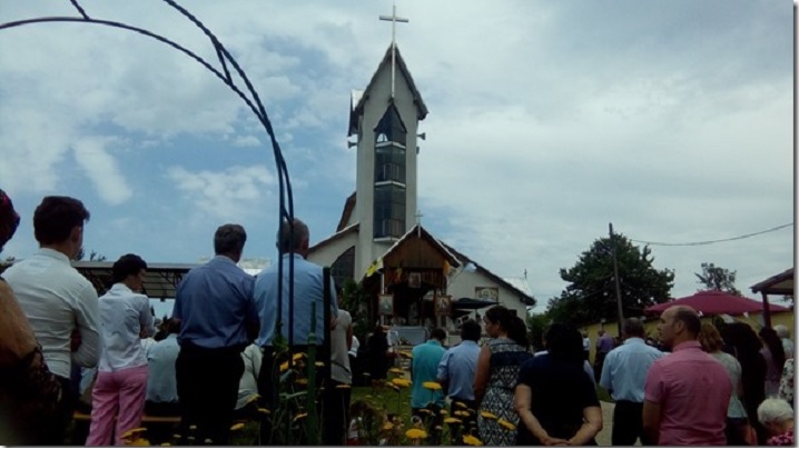 LIVE: Hramul Mănăstirii Greco-Catolice a Părinţilor Bazilieni din Prilog