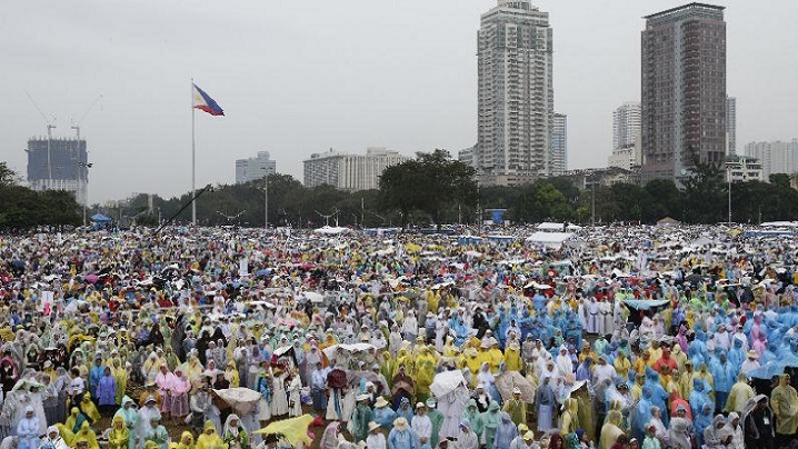 7 milioane de oameni la Liturghia celebrată de Papa Francisc la Manila