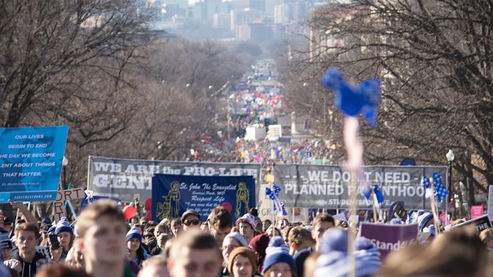 FOTO: Sute de mii de americani la Marșul pentru Viață de la Washington, DC