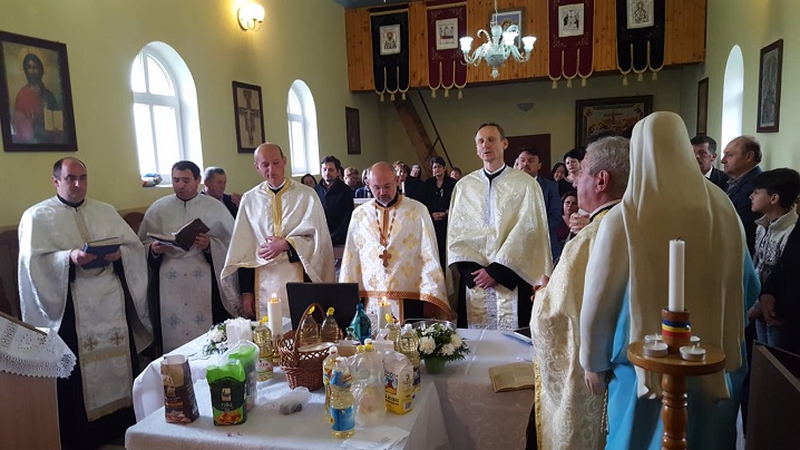 100 de ani de rugăciune și tradiție în Parohia Velț, în Duminica Tomii