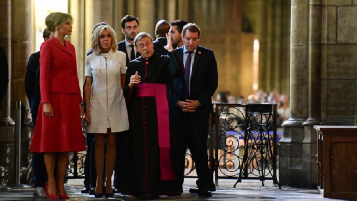 Melania Trump și Brigitte Macron au venerat Coroana de spini din Catedrala Parisului