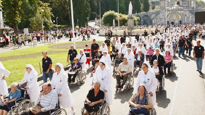 Papa: respectarea fiecărei vieți, chiar în situații foarte grave de handicap
