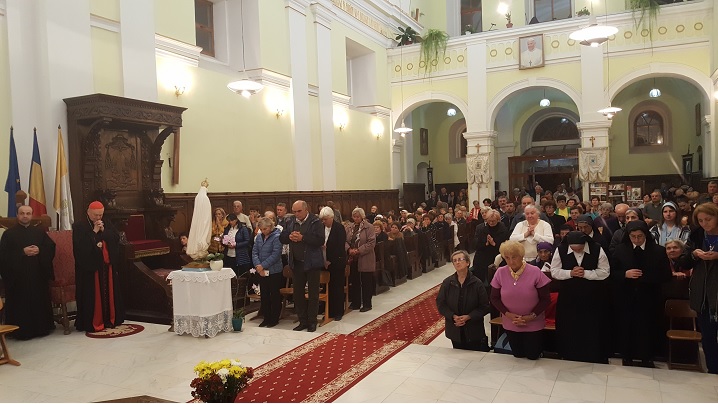 Foto: Noapte de veghe în Catedrala Arhiepiscopală Majoră din Blaj