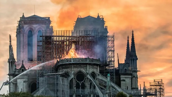 Notre-Dame: Mesajul Cardinalului Lucian adresat Arhiepiscopului de Paris