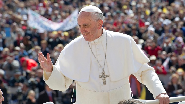 Papa Francisc devine membru de onoare al Academiei Române