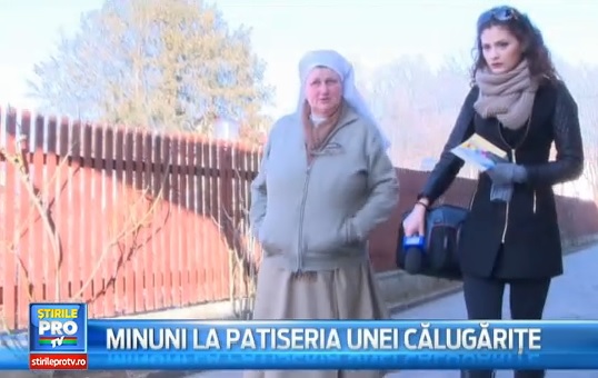 O călugăriță din Italia, model de urmat în Maramureș. Cum reușește să ajute 50 de fete și băieți