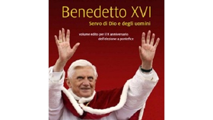Pontiful pe care oamenii voiau mai ales să-l asculte: Benedict al XVI-lea într-o carte