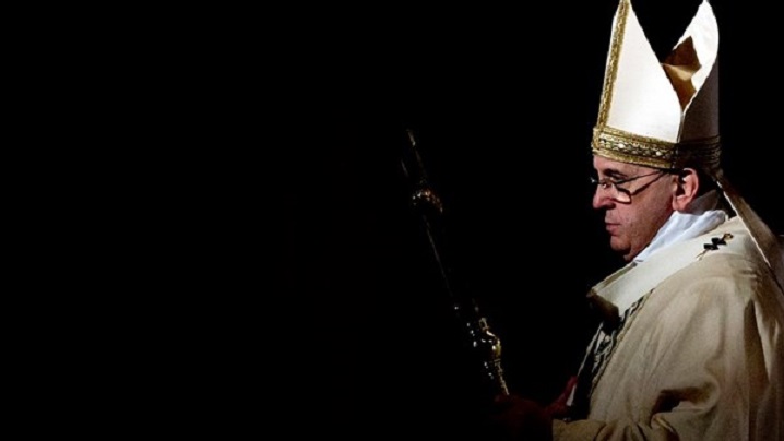 Papa Francisc a celebrat Sfânta Liturghie pentru victimele de la Paris