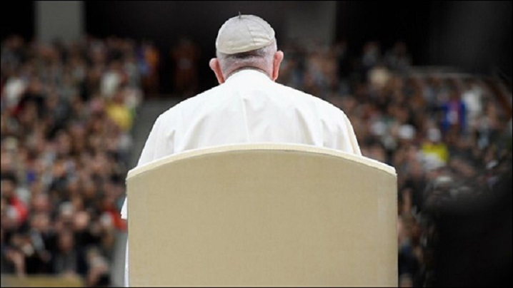 Papa Francisc: Frica frânează sufletul, antidotul este apropierea de oameni