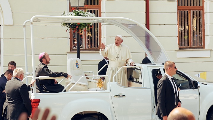 ALBUME FOTO: Vizita istorică a Sfântului Părinte Papa Francisc la Blaj