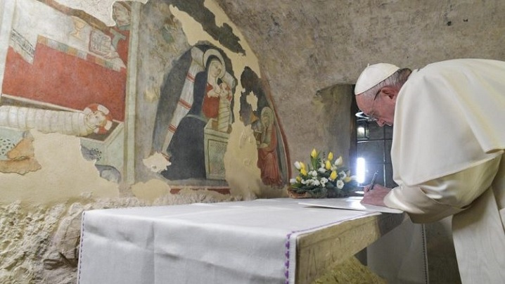 Papa Francisc a semnat la Greccio (Italia) o scrisoare privind Ieslea Mântuitorului