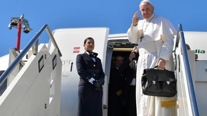 ”Servitor al speranței”: Papa Francisc a început o călătorie apostolică de două zile în Maroc