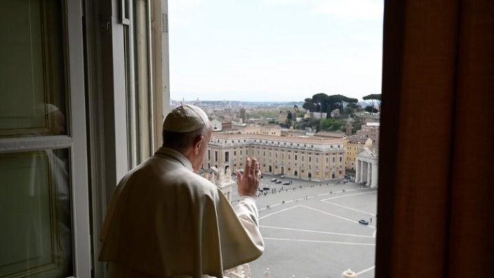 Regina Coeli. Papa Francisc: Învierea lui Cristos, izvor de încredere și mărturie creștină