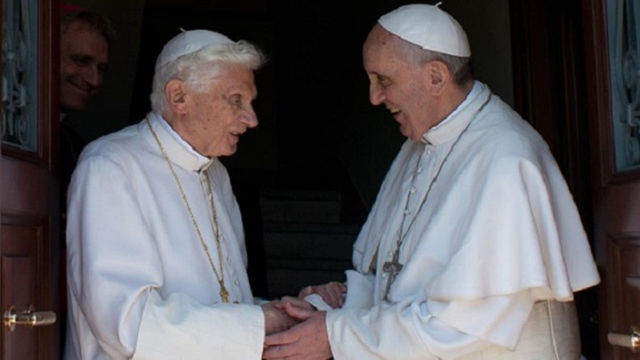 Papa Francisc, în vizită la papa emerit Benedict al XVI-lea