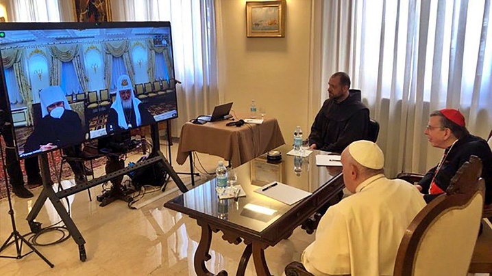 Convorbire video între papa Francisc și patriarhul Kirill al Moscovei