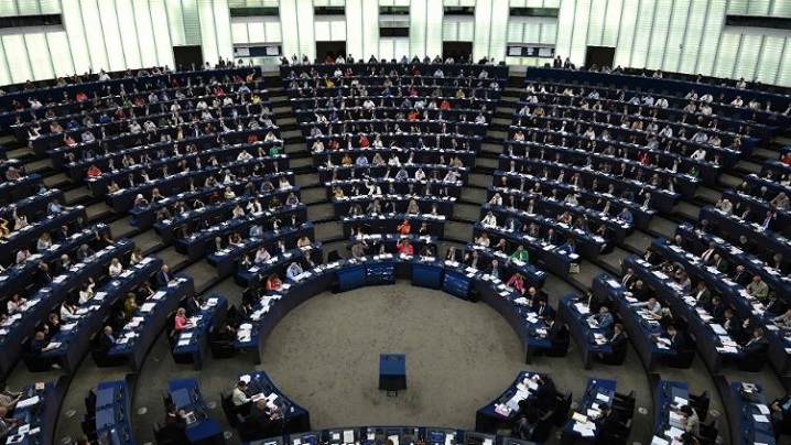Episcopii din UE critică rezoluția europeană privind chestiunea avortului