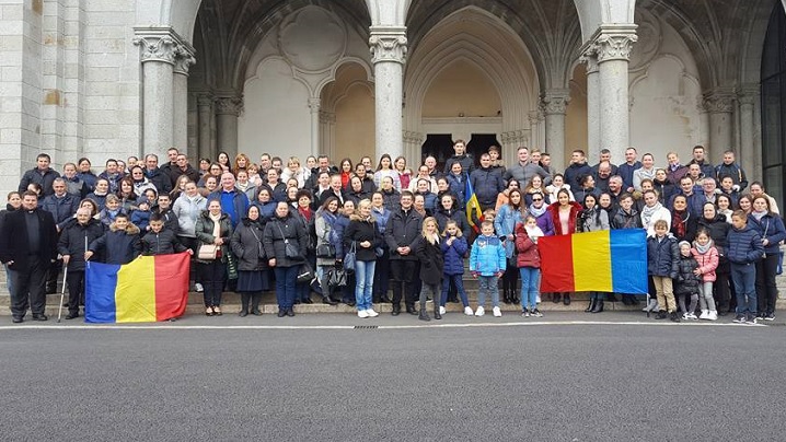 FOTO: Pelerinajul Parohiei Române de la Paris la Sanctuarul de la Pontmain și la Mont Saint Michel